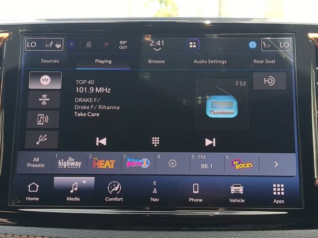 New 2027 Chrysler Pacifica Pinnacle w/ Theater Group AWD/4WD image 21