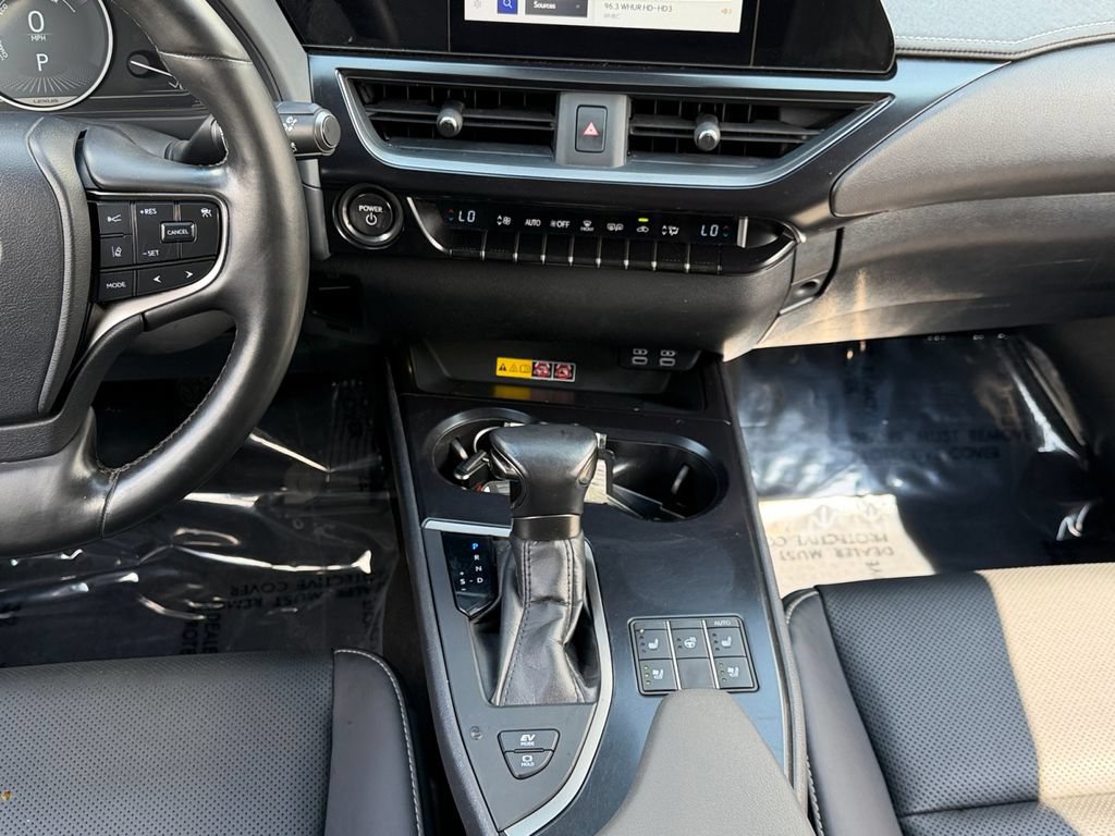 Certified 2024 Lexus UX 250h F Sport AWD/4WD image 14