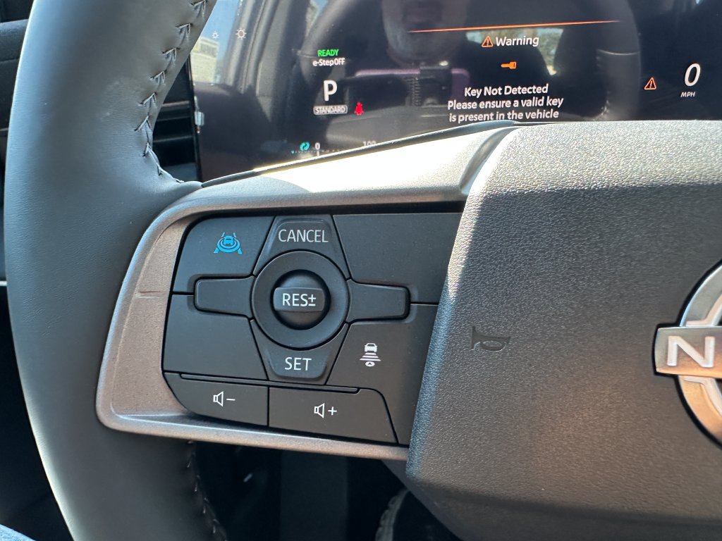 New 2026 Nissan Leaf FWD image 21