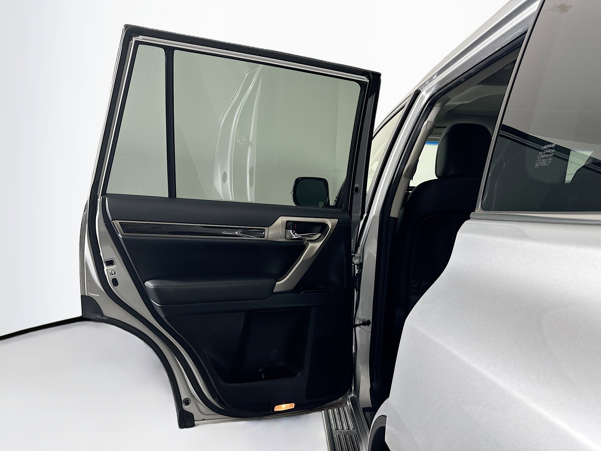 Used 2016 Lexus GX 460 4WD 4dr image 28