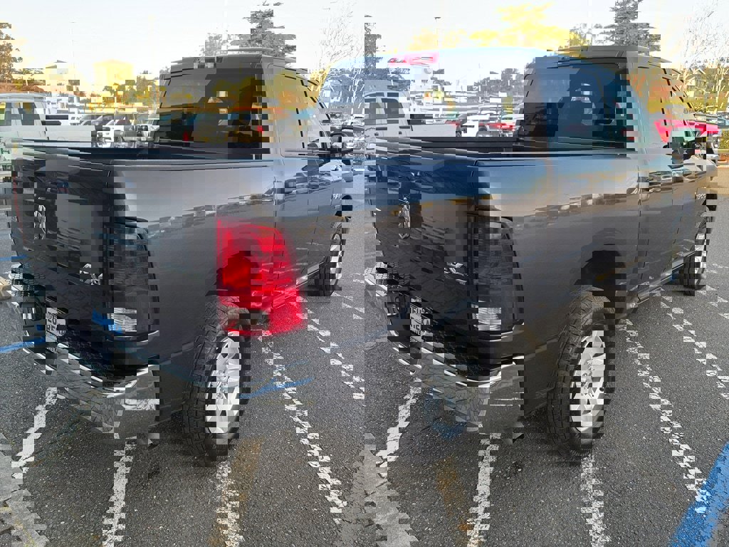 Used 2022 RAM 1500 Classic SLT image 19