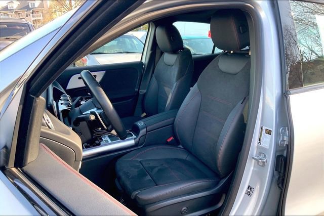 Used 2025 Mercedes-Benz GLA 35 AMG 4MATIC image 6