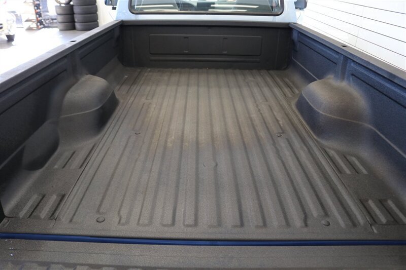 Used 1997 Ford F250 4x4 Regular Cab Heavy Duty image 44
