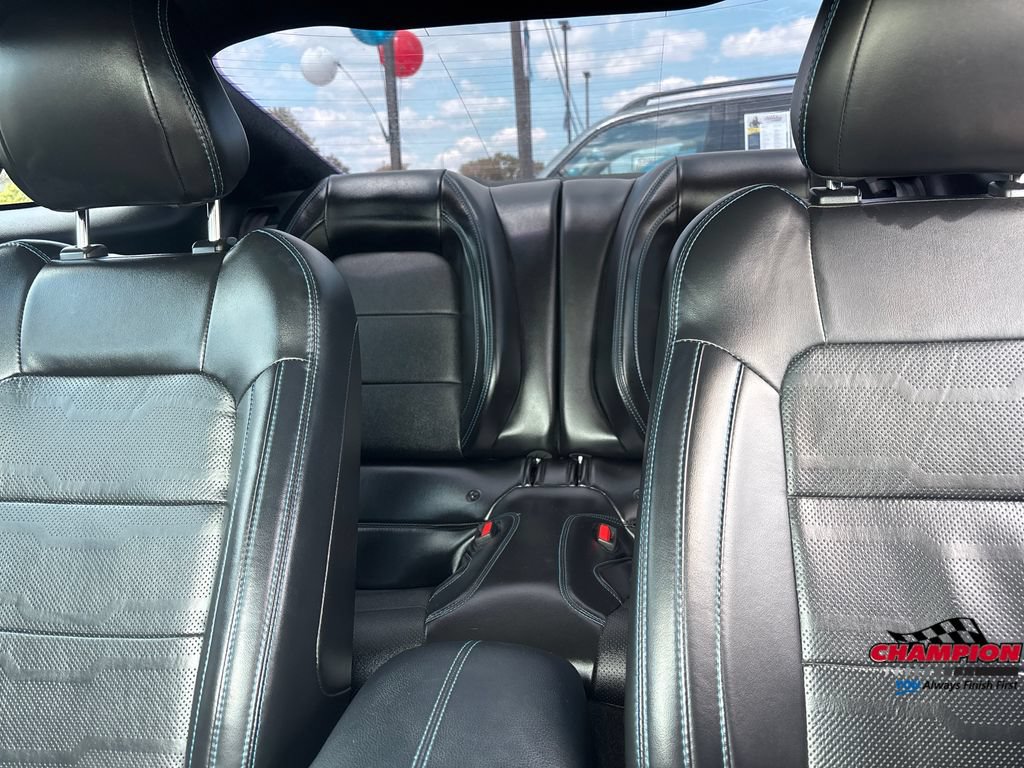 Used 2021 Ford Mustang GT Premium w/ Equipment Group 401A RWD image 21