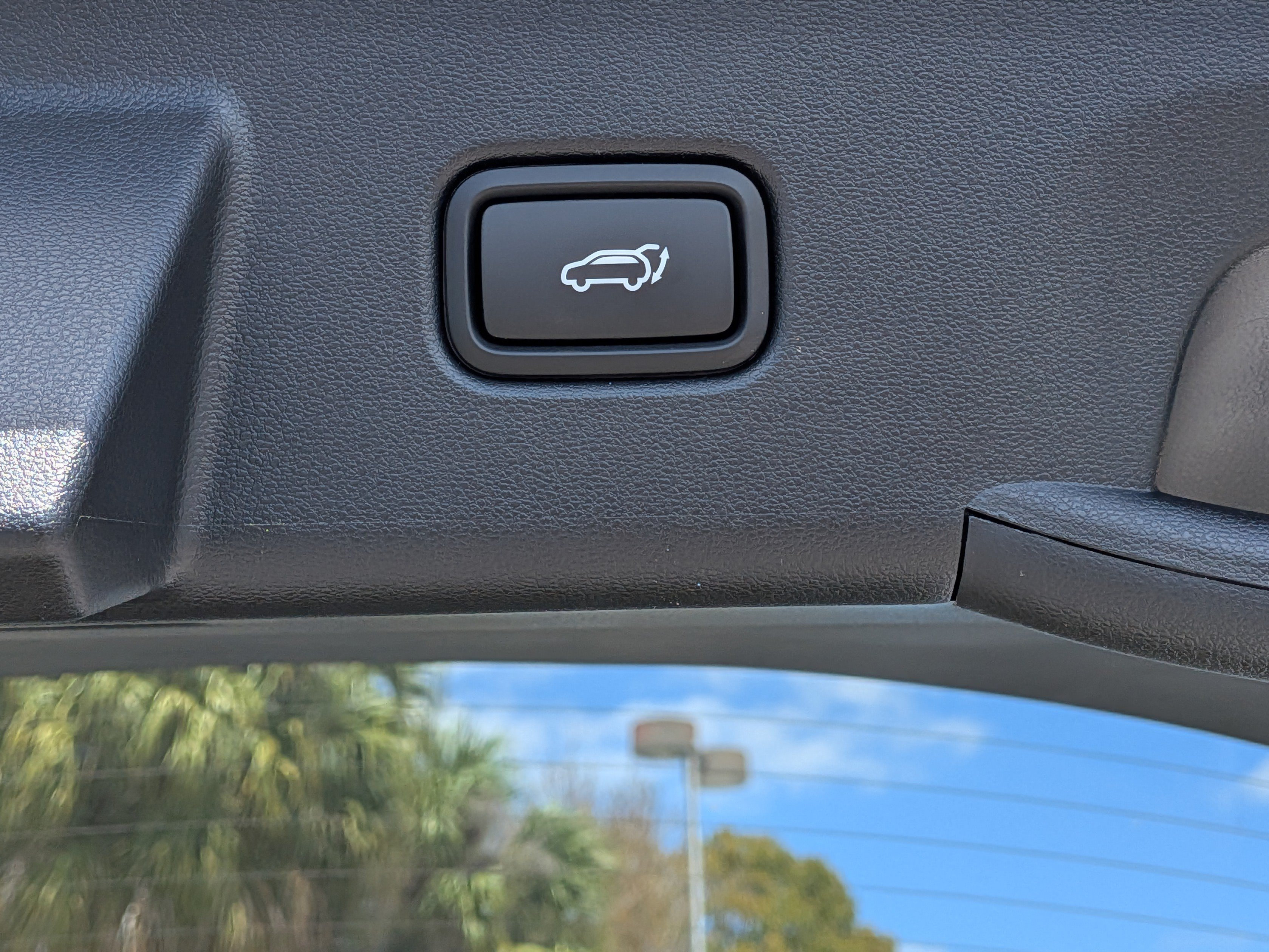 New 2026 Hyundai Tucson Limited FWD image 13