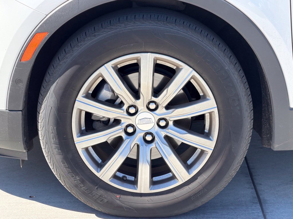 Used 2019 Cadillac XT4 Premium Luxury w/ Enhanced Visibility Package AWD/4WD image 6