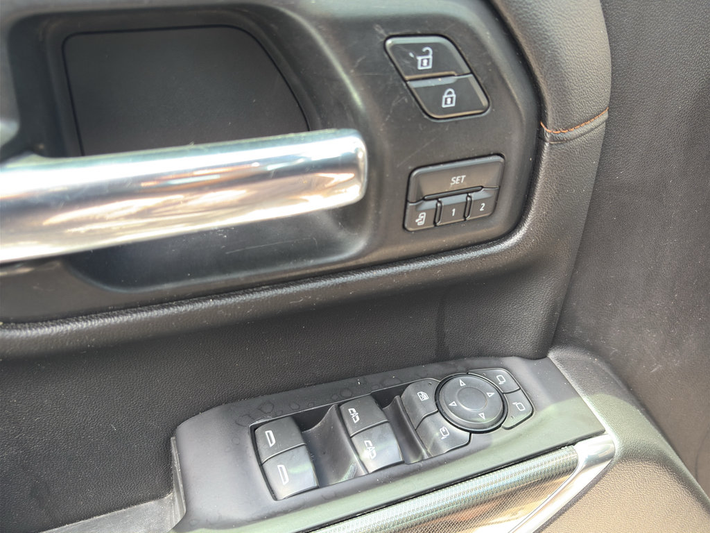 Used 2020 GMC Sierra 1500 AT4 w/ AT4 Premium Package AWD/4WD image 26