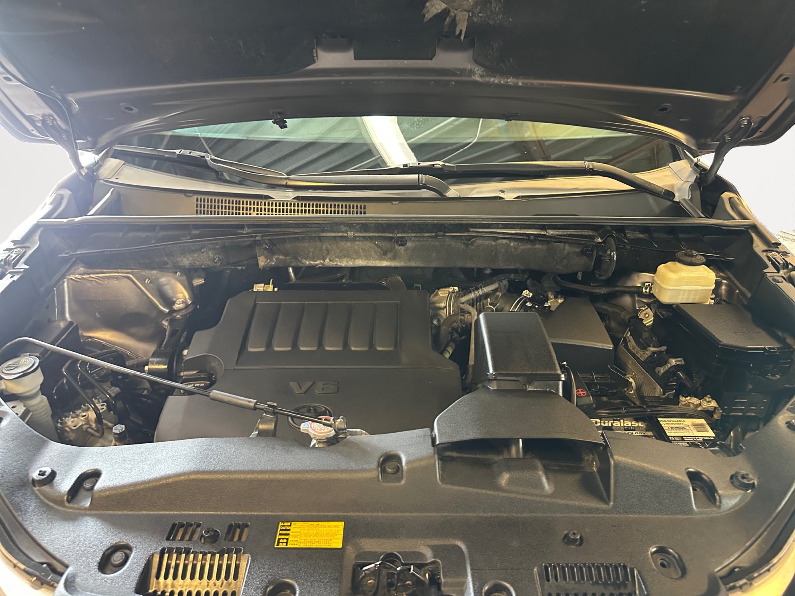 Used 2016 Toyota Highlander XLE FWD image 32