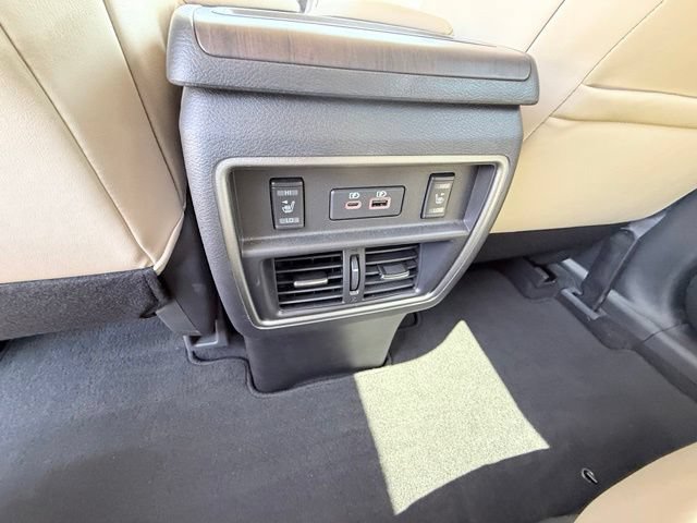 Certified 2024 Nissan Murano Platinum w/ Cargo Package FWD image 18