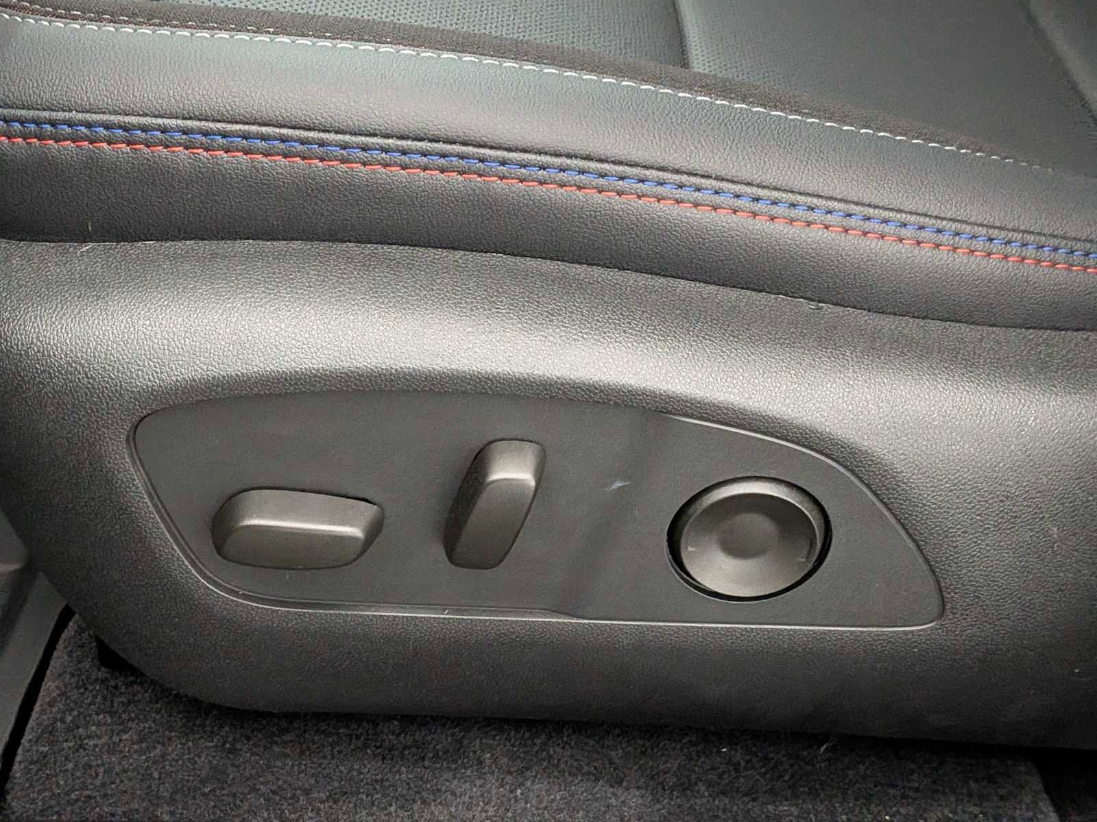 New 2026 Chevrolet Equinox EV RS image 18