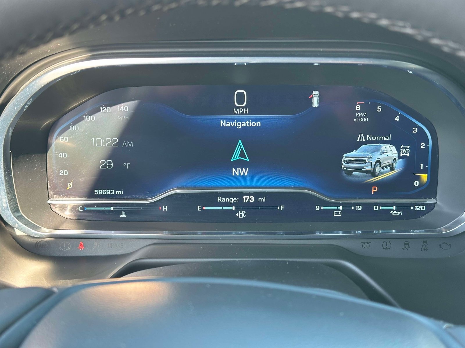 Used 2024 Chevrolet Suburban LT image 23