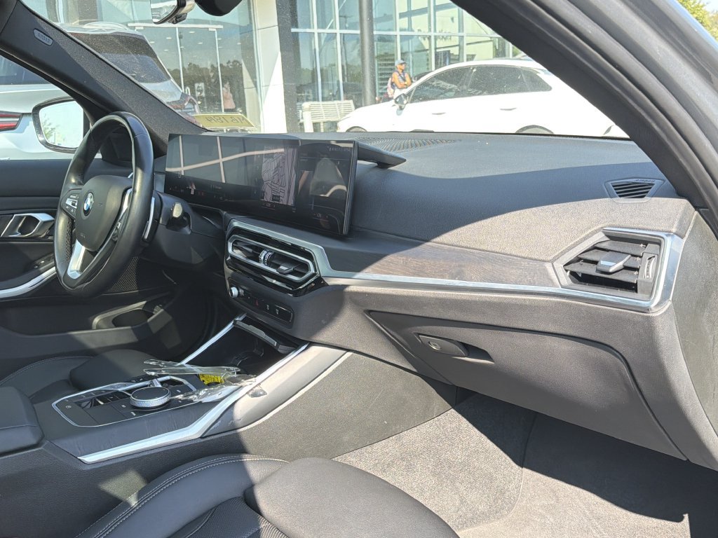 Used 2024 BMW 330i Sedan RWD image 18
