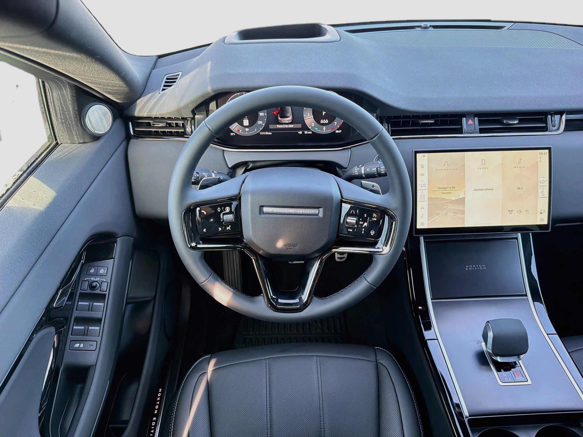 New 2026 Land Rover Range Rover Evoque Hoxton AWD/4WD image 17