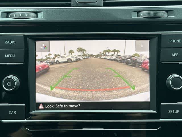Used 2019 Volkswagen Golf S AWD/4WD image 30