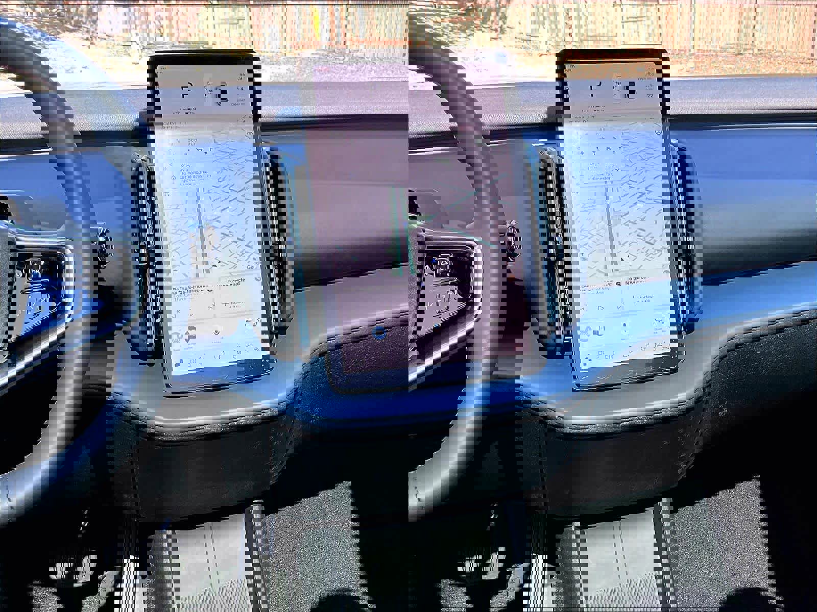 New 2026 Volvo EX30 Plus w/ Protection Package Premier image 9