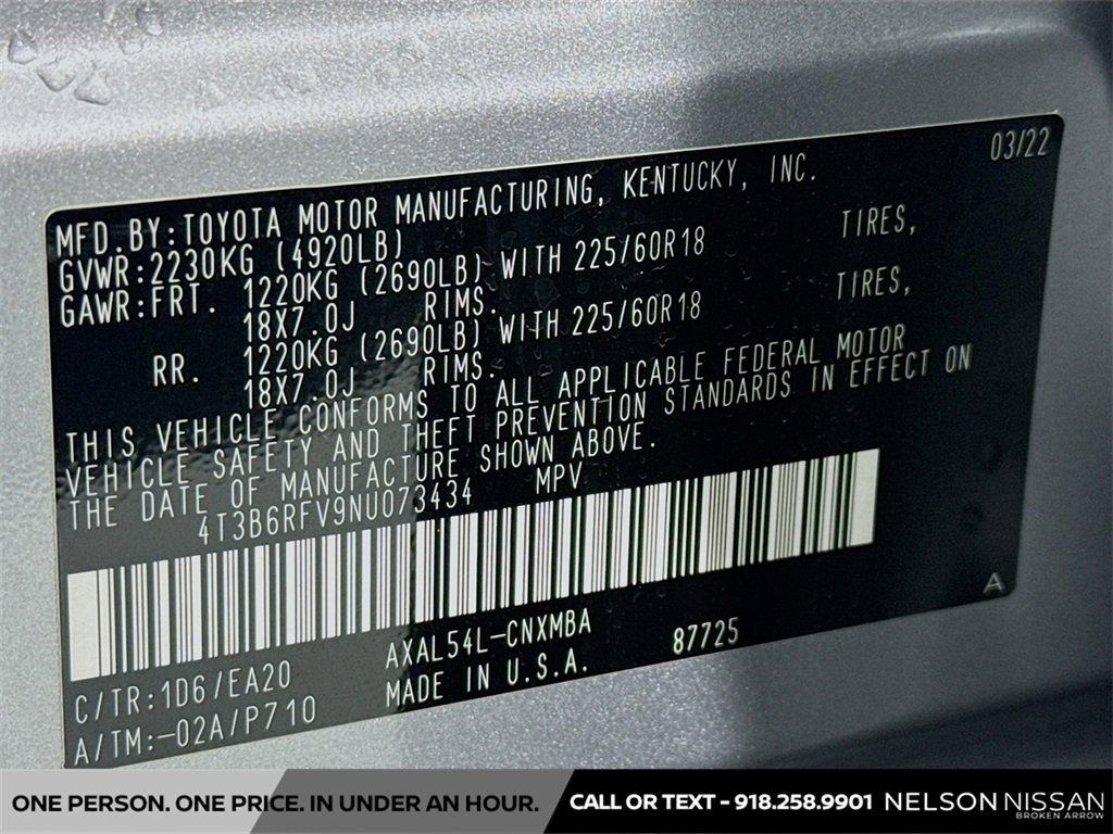 Used 2022 Toyota RAV4 XLE Premium image 30