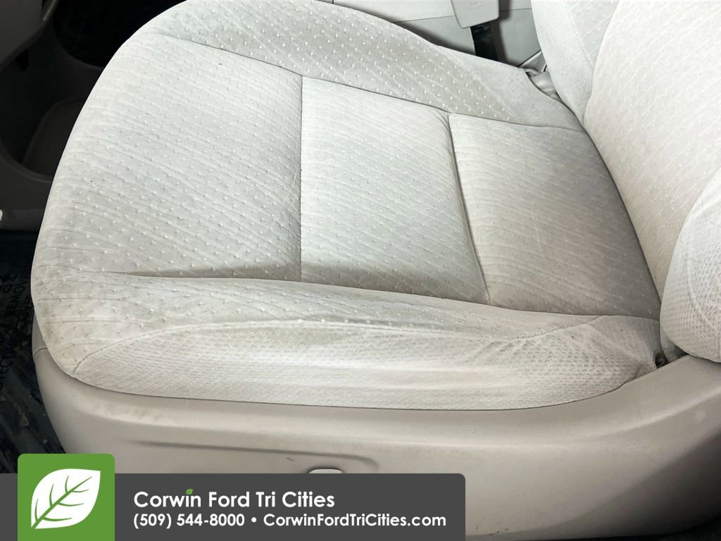 Used 2016 Toyota Sienna LE image 23