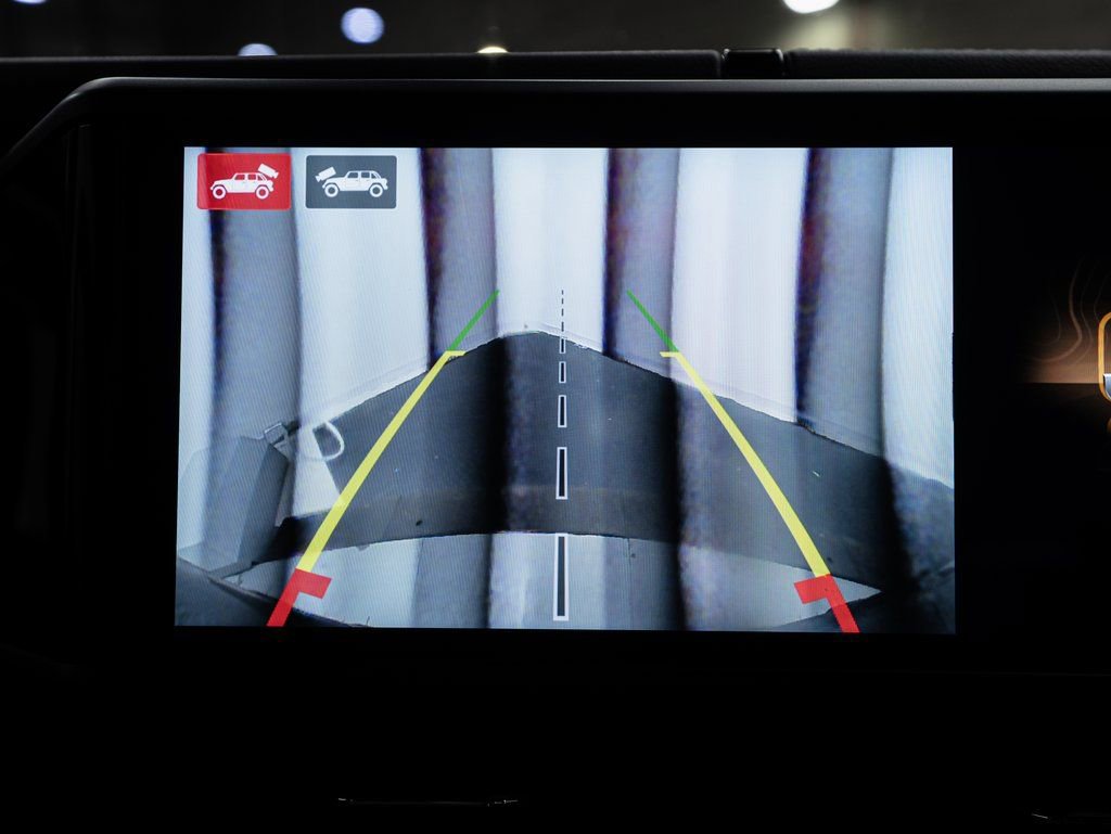 Used 2024 Jeep Wrangler Unlimited Rubicon image 17