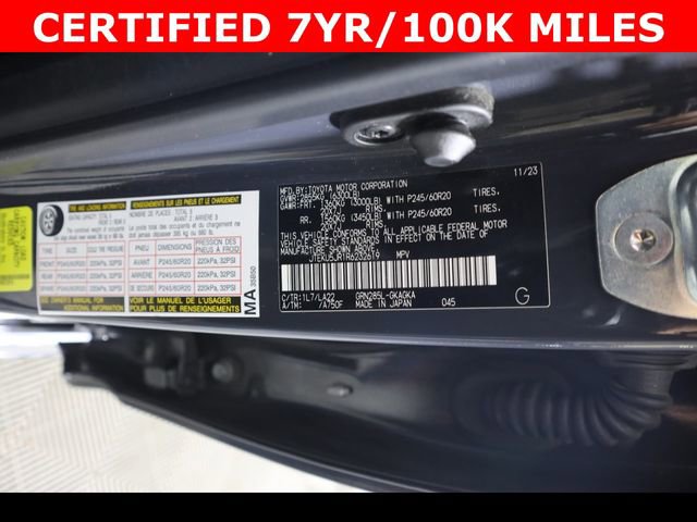 Used 2024 Toyota 4Runner Limited AWD/4WD image 43
