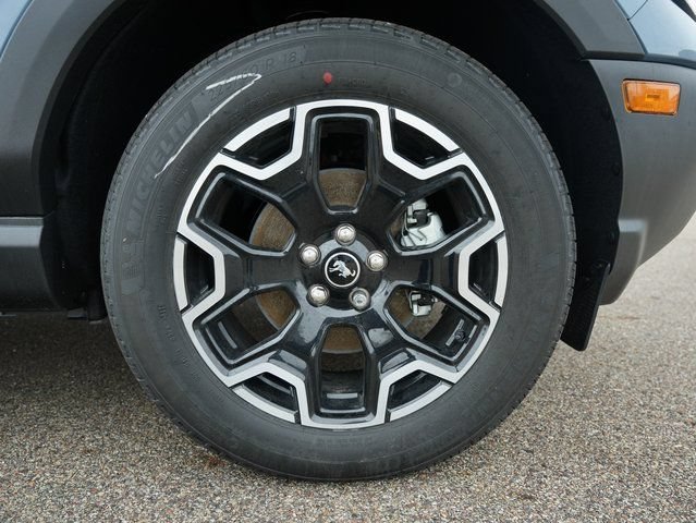 New 2025 Ford Bronco Sport Outer Banks w/ Outer Banks Tech Package+ AWD/4WD image 36