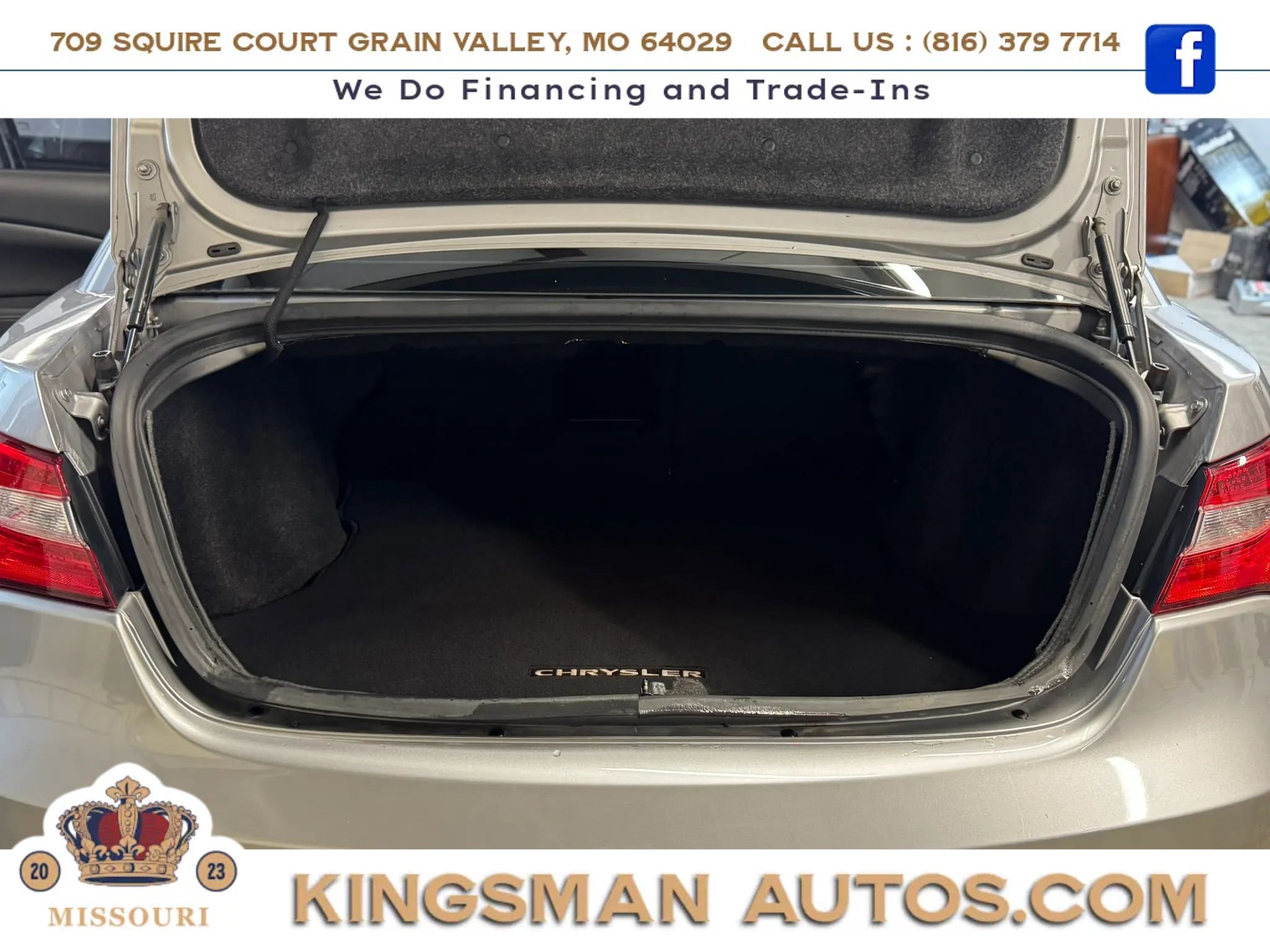 Used 2013 Chrysler 200 Limited FWD image 25