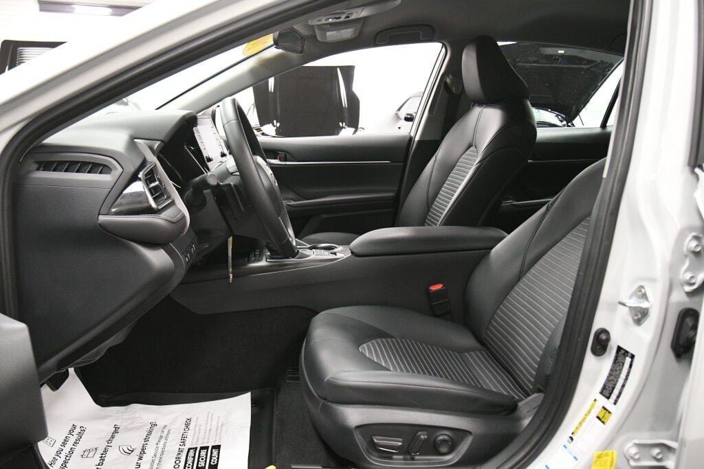 Certified 2024 Toyota Camry SE AWD/4WD image 10