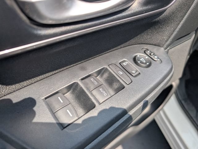 Used 2018 Honda CR-V EX image 15