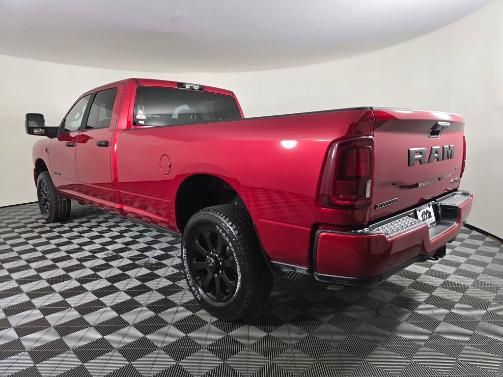 New 2026 RAM 3500 Big Horn AWD/4WD image 6