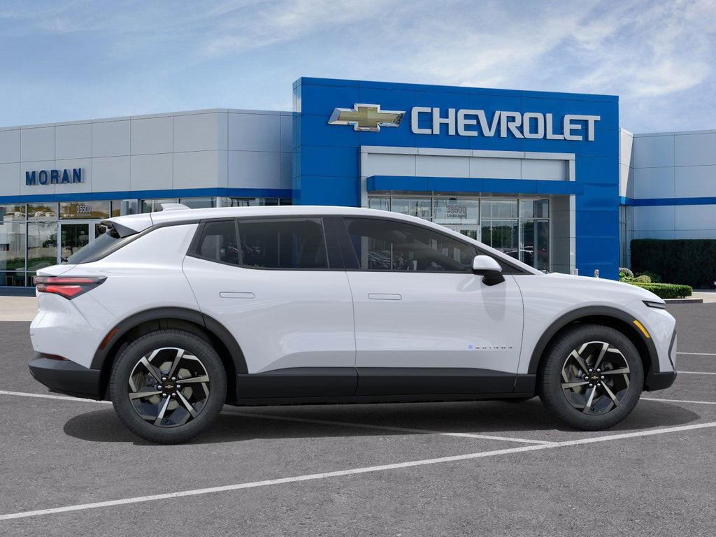 New 2026 Chevrolet Equinox EV LT image 5