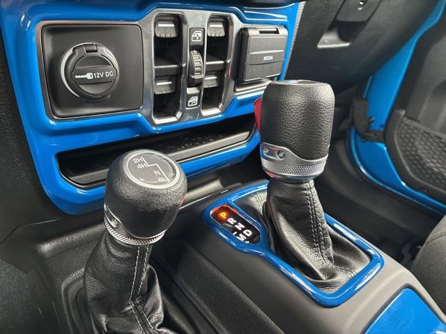 Used 2024 Jeep Wrangler Sport S image 33