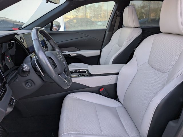 Used 2023 Lexus RX 350 Premium Plus w/ Accessory Package image 9