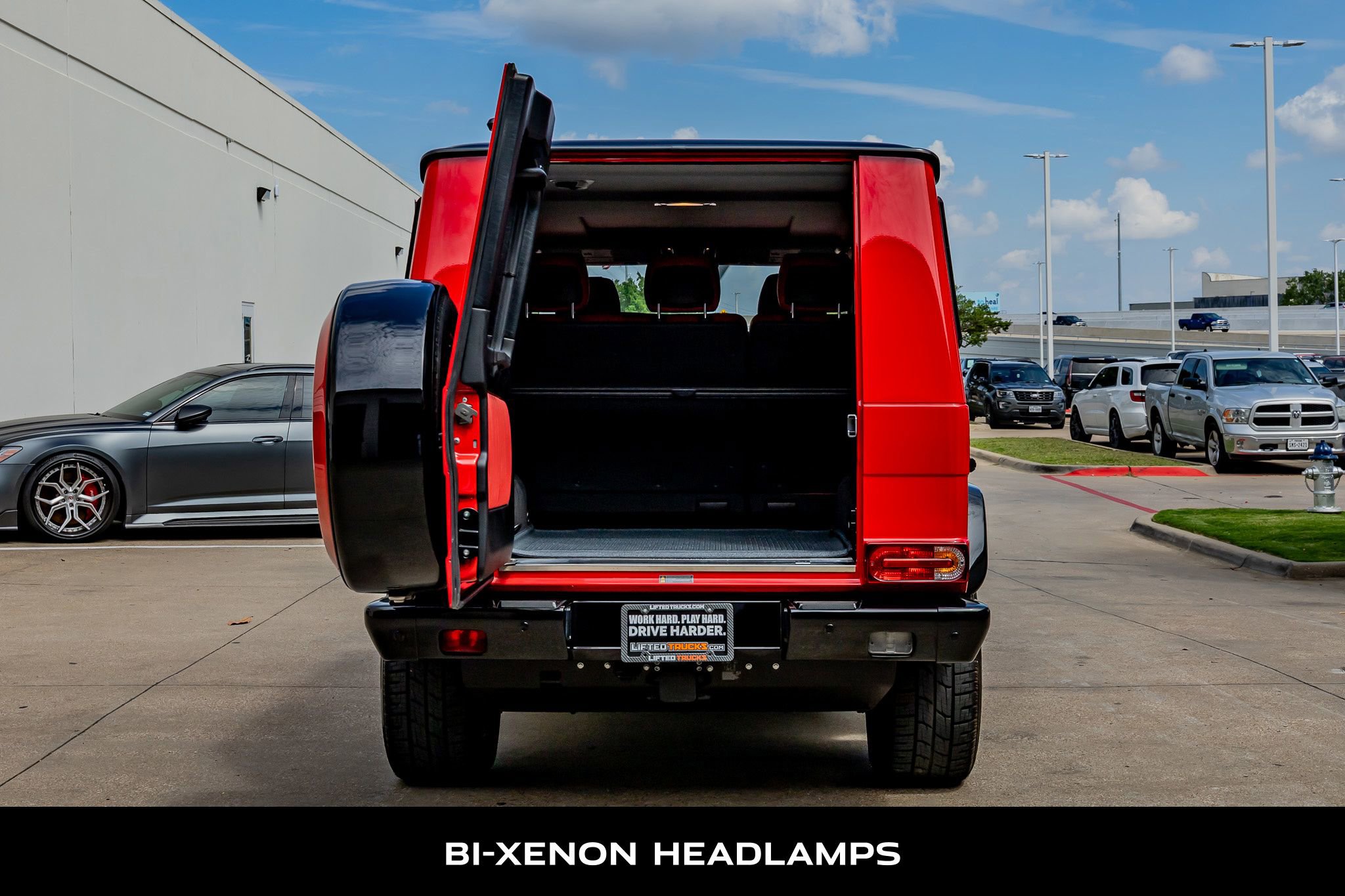 Used 2017 Mercedes-Benz G 550 image 8