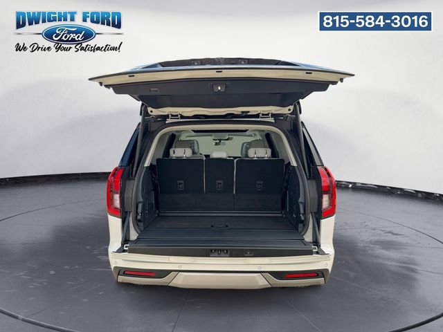 New 2026 Ford Expedition Platinum image 19