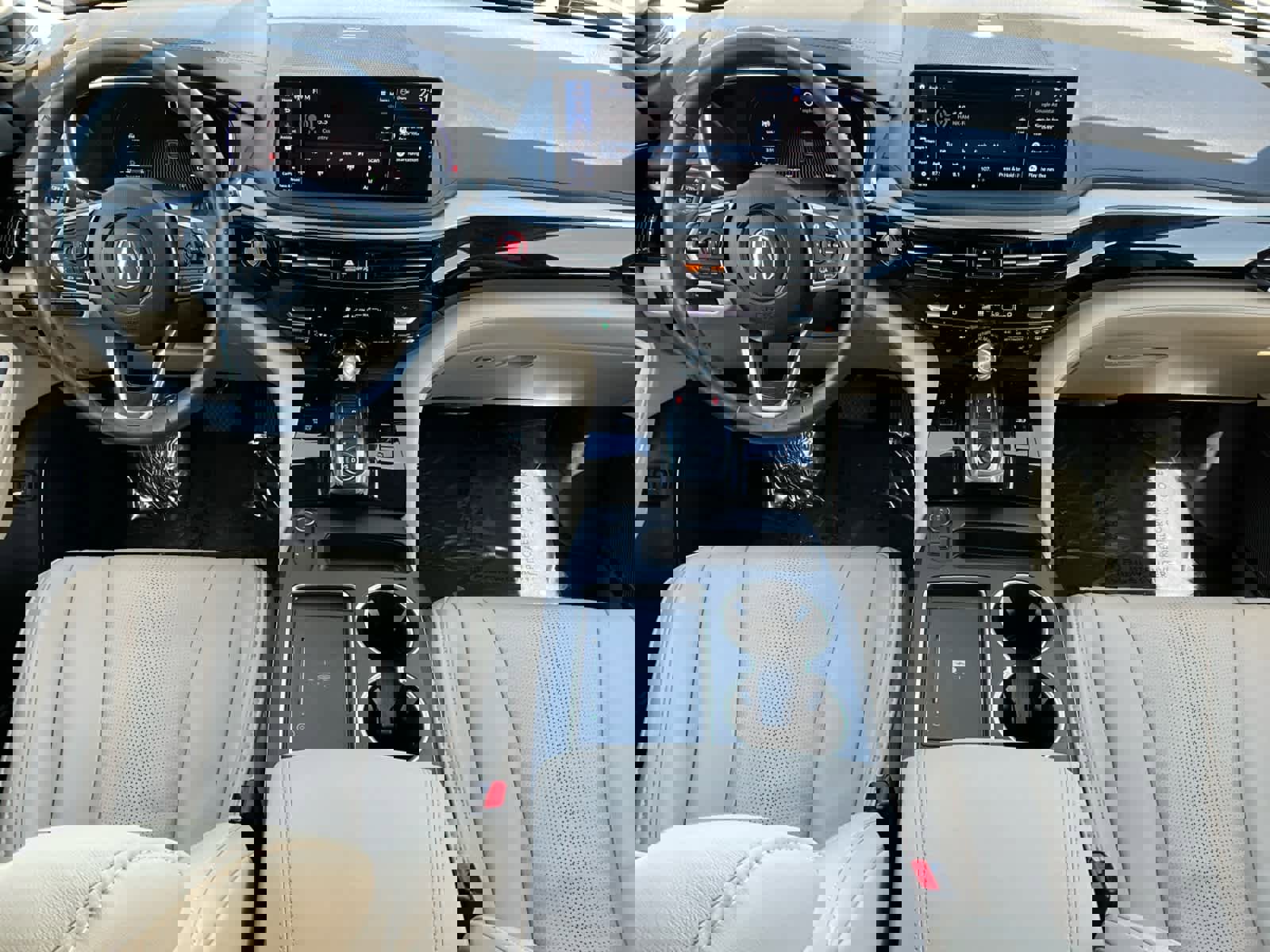 Used 2025 Acura MDX SH-AWD w/ Technology Package image 15