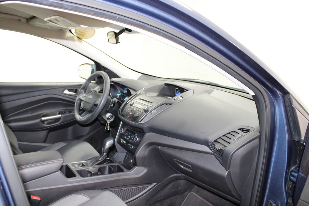 Used 2018 Ford Escape SE image 27