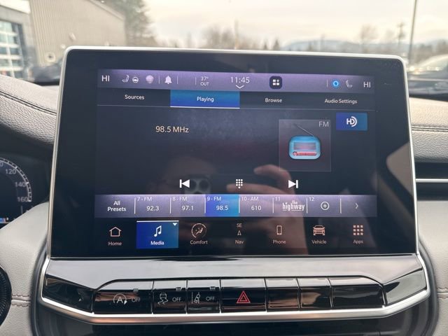 Certified 2022 Jeep Compass Limited w/ Elite Group image 19