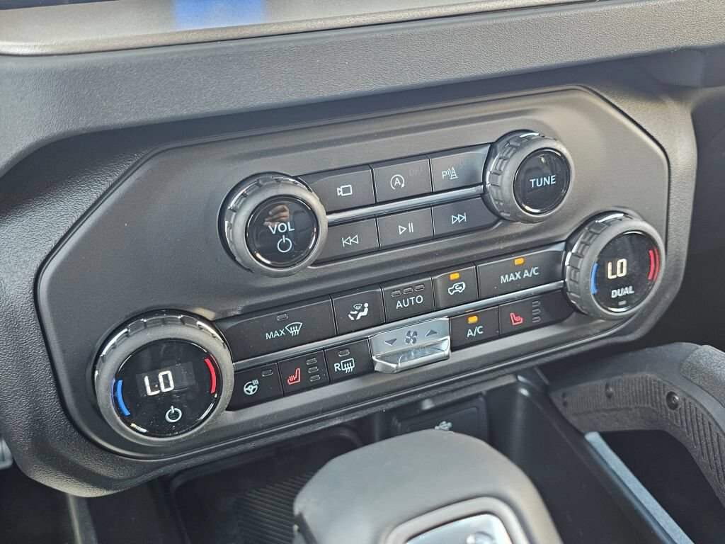 New 2026 Ford Bronco Outer Banks w/ Sasquatch Package AWD/4WD image 25