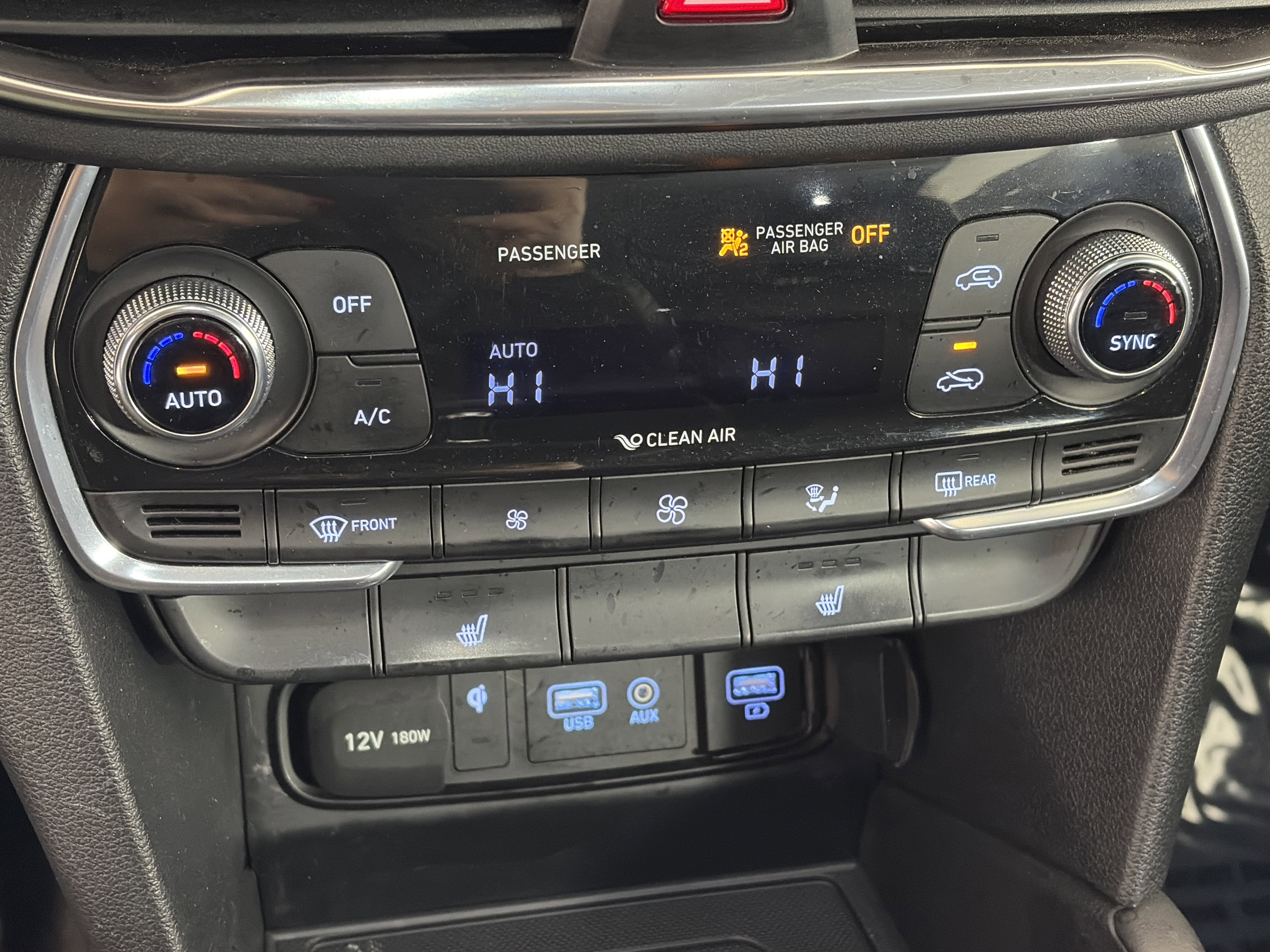 Used 2020 Hyundai Santa Fe SEL image 22