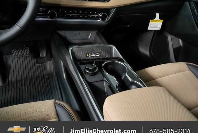 New 2026 Chevrolet Equinox ACTIV w/ Convenience Package III image 15