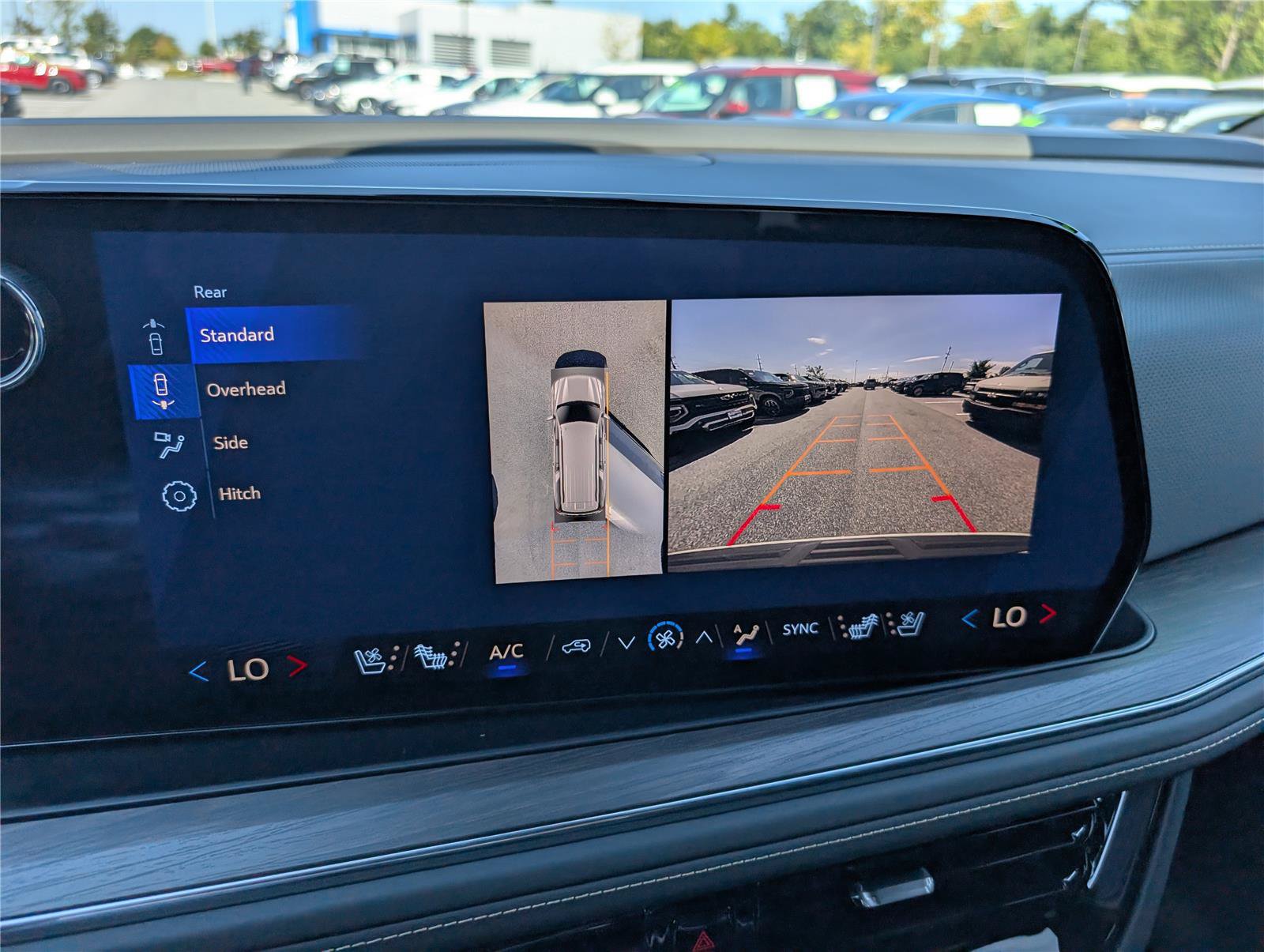New 2026 Chevrolet Suburban Premier w/ Sun And Tow Package AWD/4WD image 29