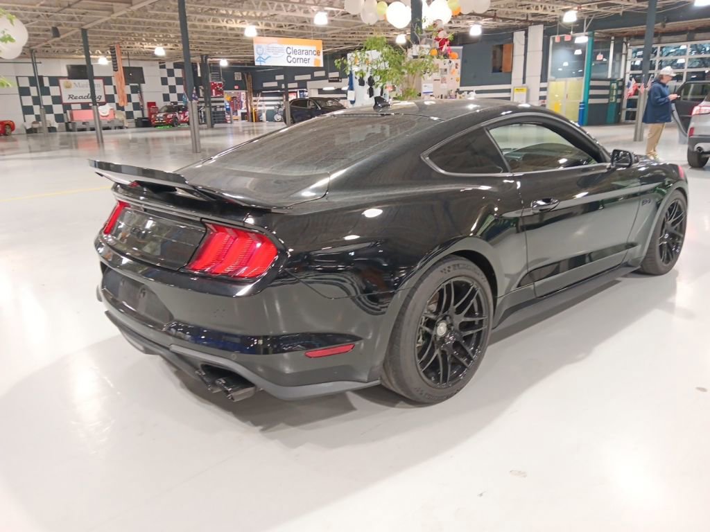 Used 2021 Ford Mustang GT Premium w/ Equipment Group 401A image 6