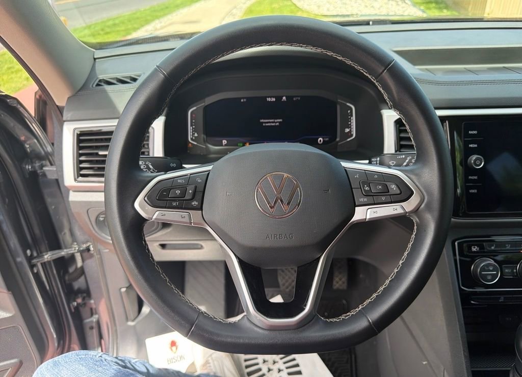Used 2023 Volkswagen Atlas SE w/ Black Wheel Package AWD/4WD image 16