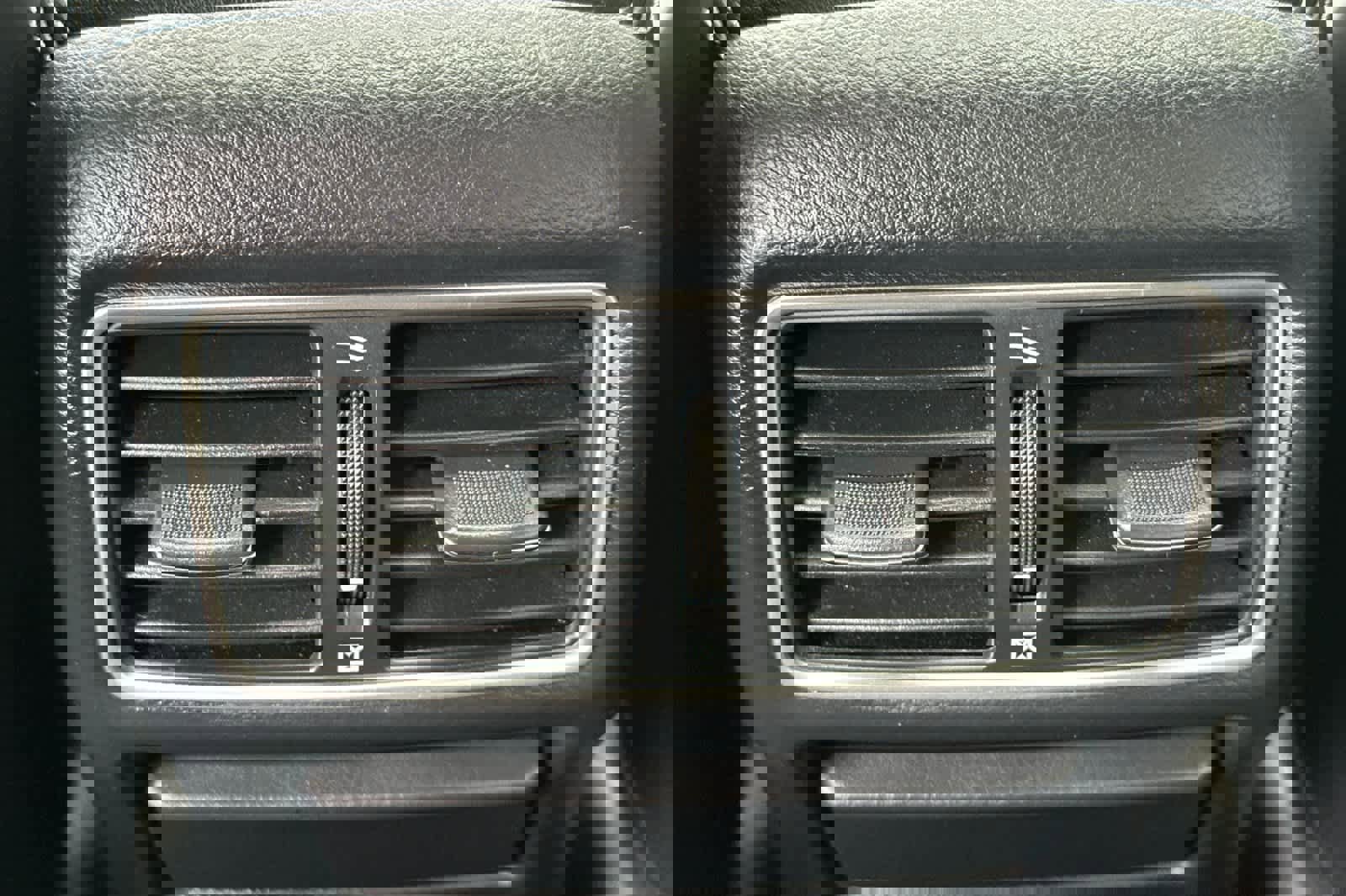 Used 2014 INFINITI Q50 Premium w/ Deluxe Technology Package image 14