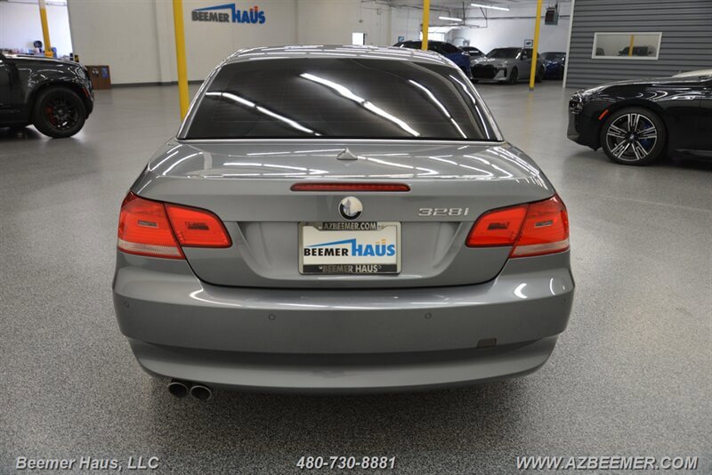 Used 2008 BMW 328i Convertible RWD image 10