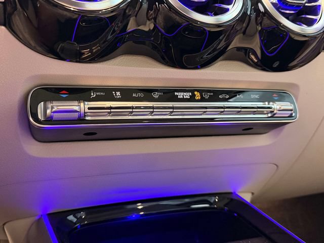 Certified 2023 Mercedes-Benz GLB 250 4MATIC image 30
