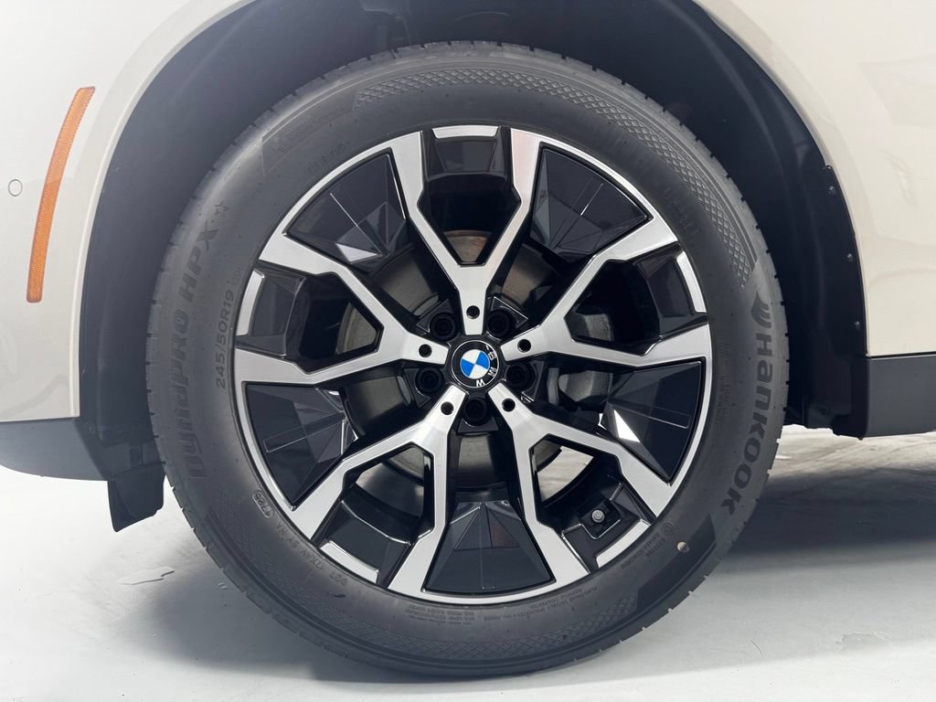 New 2026 BMW X3 xDrive30i w/ Premium Package AWD/4WD image 11
