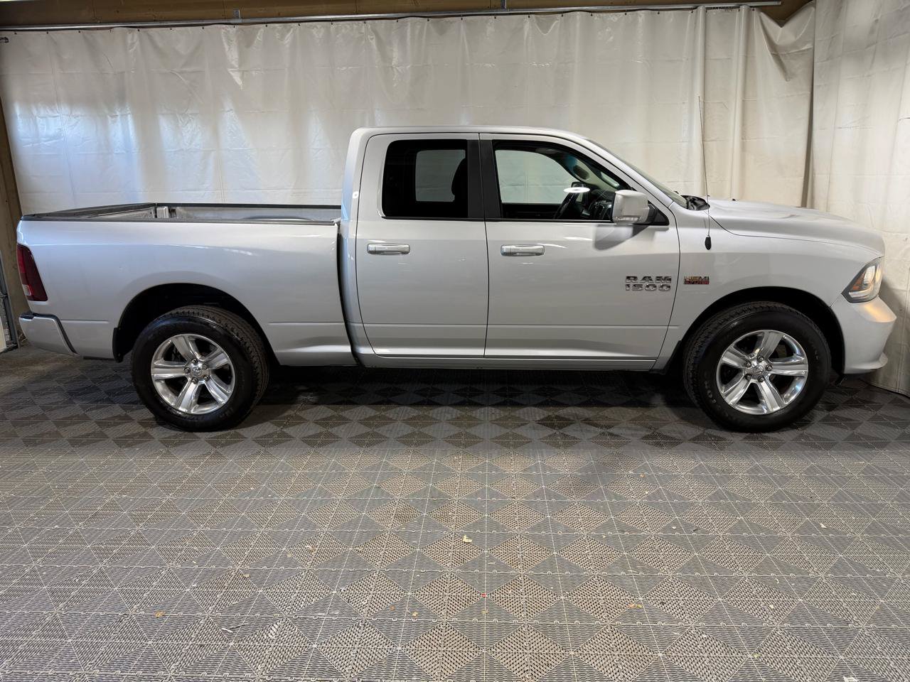 Used 2016 RAM 1500 Sport AWD/4WD image 9