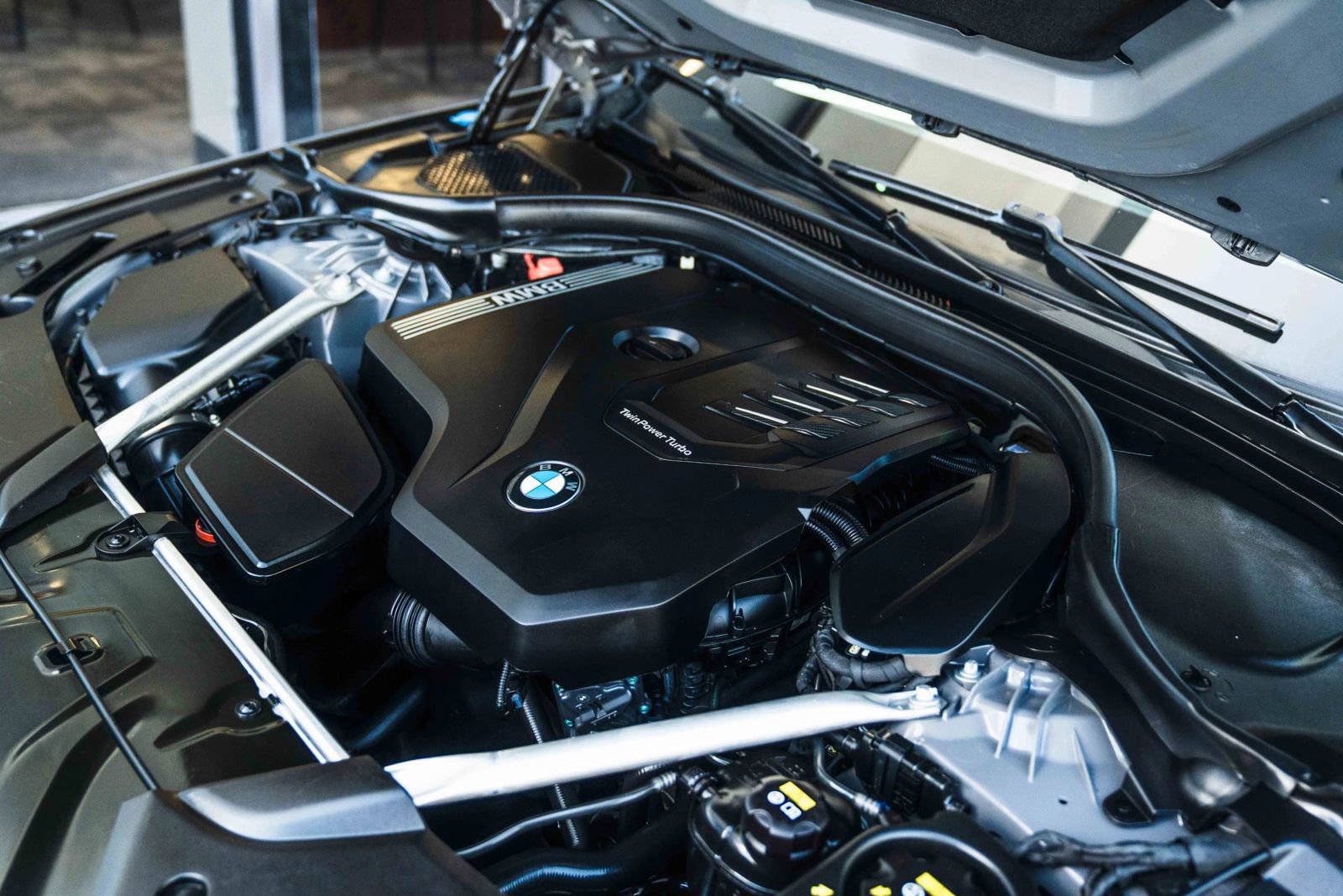 Used 2021 BMW 530i w/ M Sport Package RWD image 49