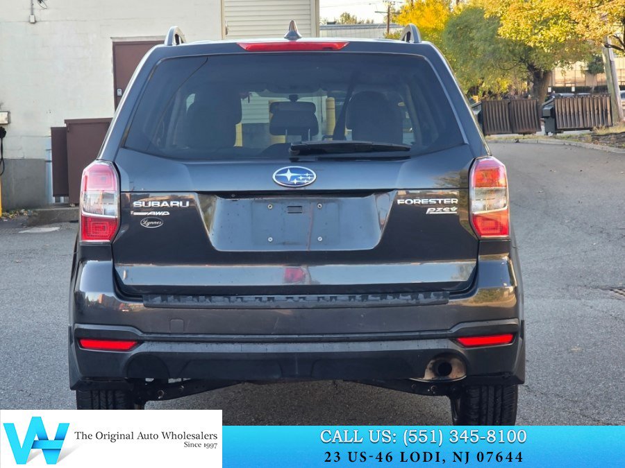 Used 2016 Subaru Forester 2.5i Premium w/ All-Weather Package AWD/4WD image 5