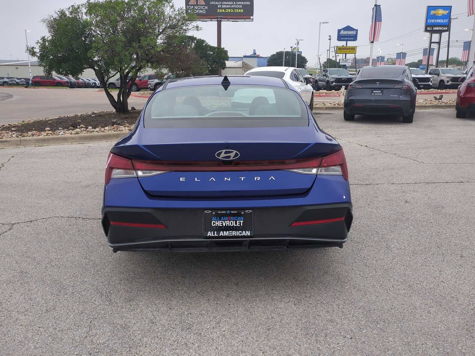 Used 2024 Hyundai Elantra SEL FWD image 7